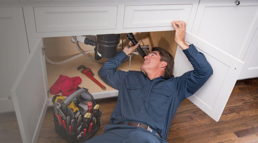 Professional septic pumping service in Elmendorf, TX